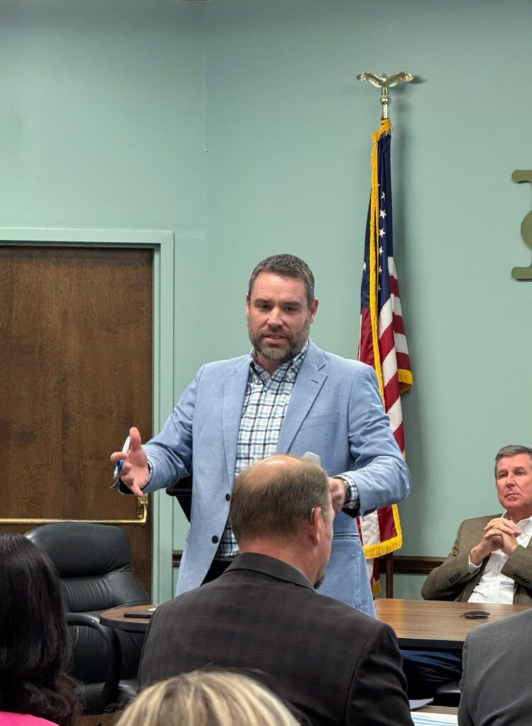 Commissioner Michael Yoder addressing the meeting